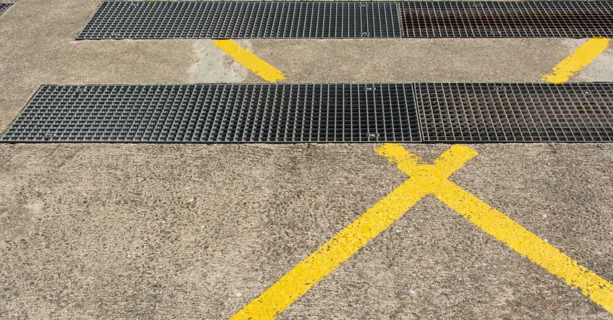 DIY Guide to Deep Cleaning Your Concrete Driveway